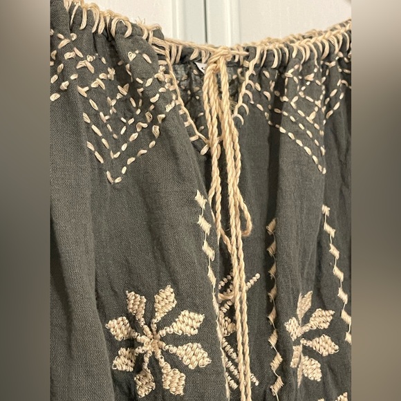 Bohemian World Market top made in India, O/S🩶 - Picture 2 of 11